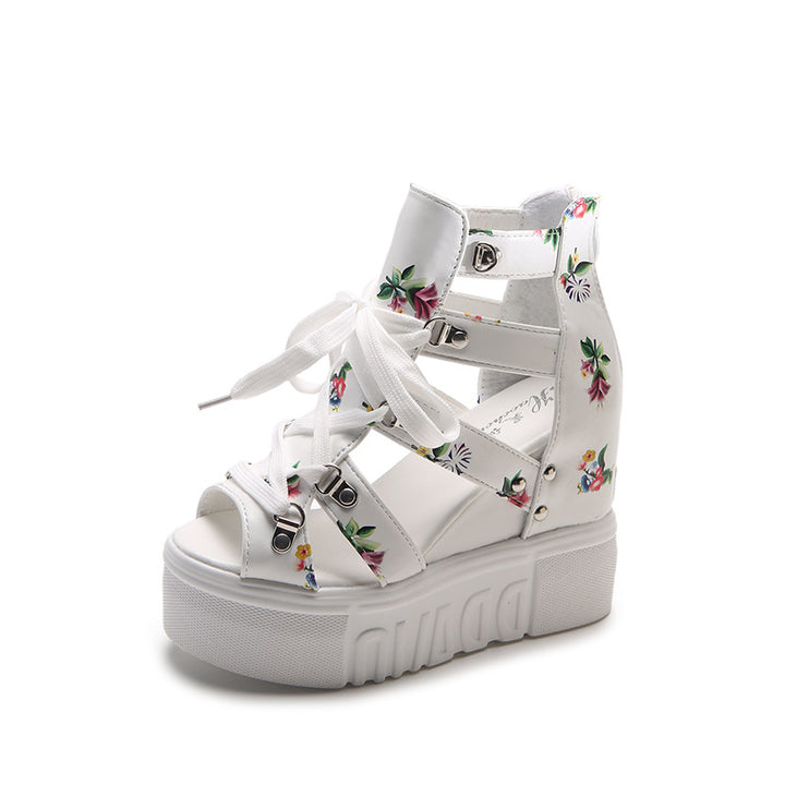 Dame mode Plateau-sandaler med blomsteraccenter og justerbare remme Stilla