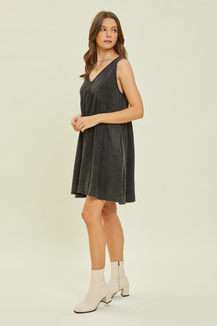 Stilla | Plus Size Texture V-hals Ærmeløs Flare Mini Kjole