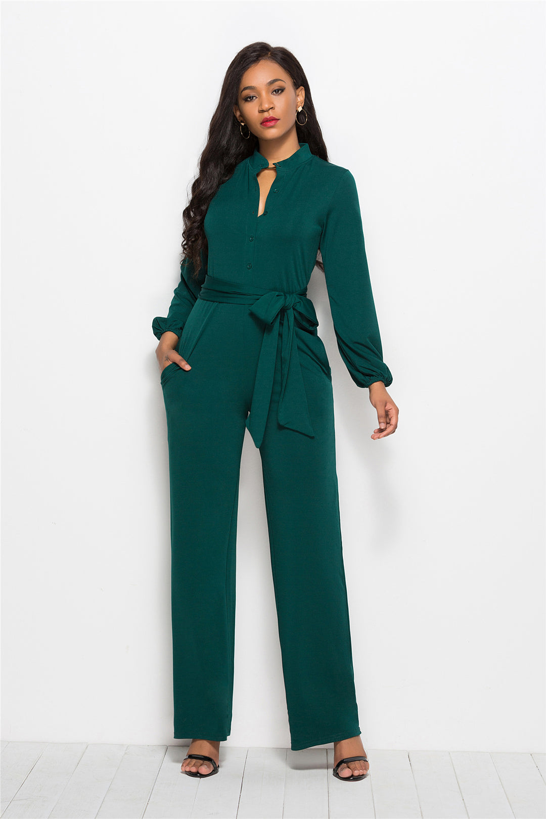 Dame Elegant Jumpsuit med tætsiddende snit og lange ærmer Stilla