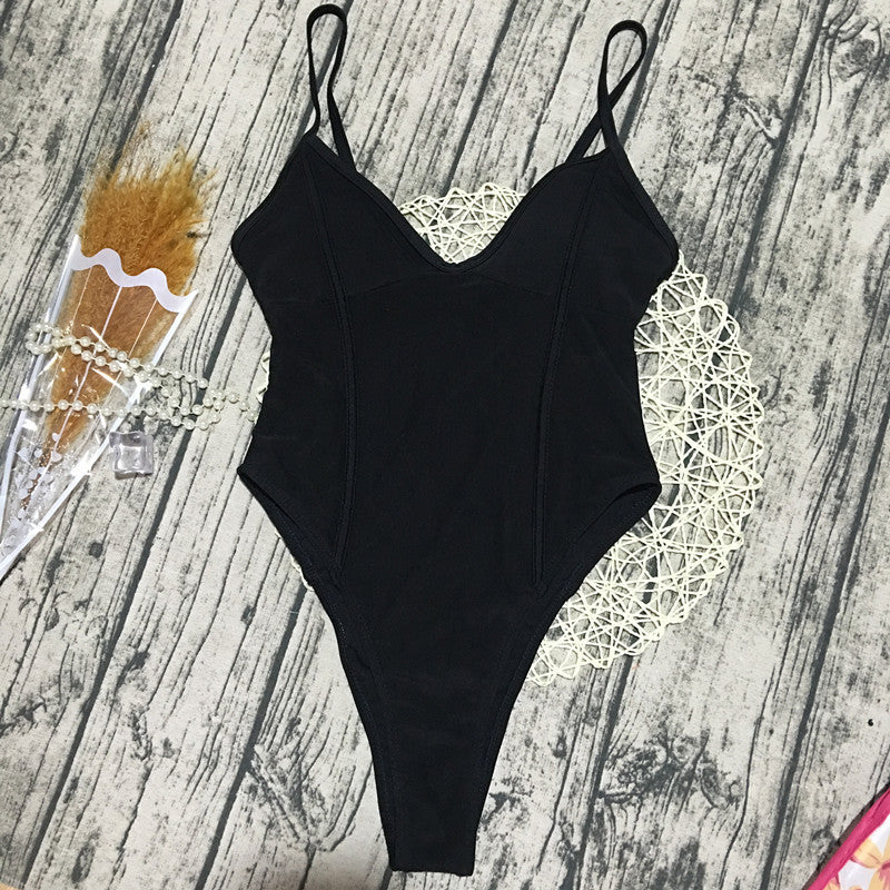 Dame monokini med høj benudskæring og gennemsigtigt mesh-design Skovae