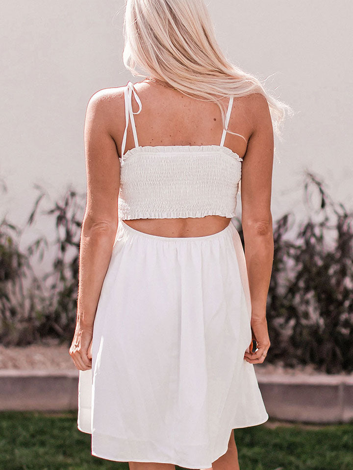 Stilla | Strop Side Cutout Smocked Mini Kjole