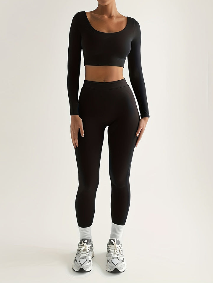 Stilla | Sportssæt Bestående Af En Langærmet Crop Top Og Højtaljede Skinnybukser