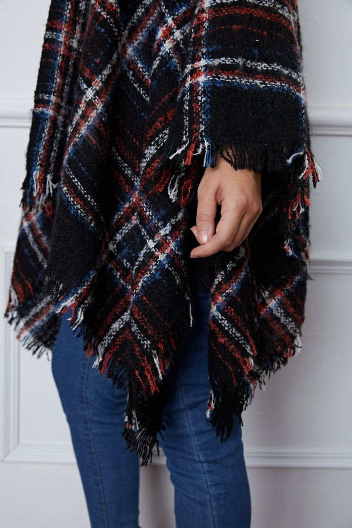 Stilla | Turtleneck Plaid Raw Hem Sweater