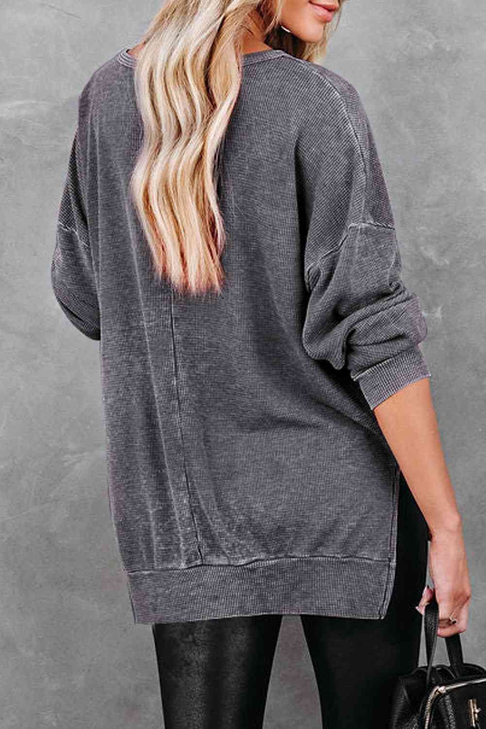 Stilla | Strik Side Slit Drop Shoulder Sweatshirt