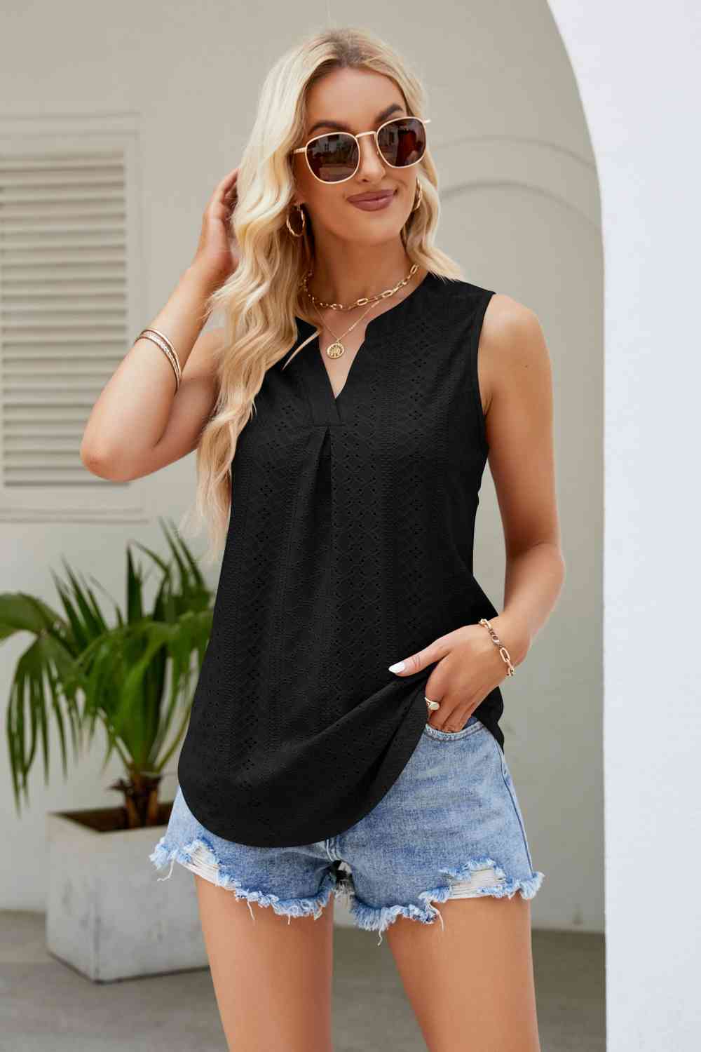 Stilla | Hals Kurvet Kant Eyelet Tank