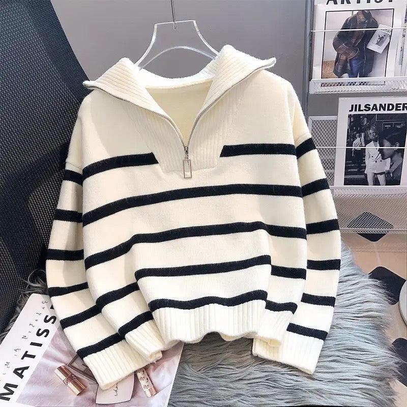 Stilla | Stribet Statement Sweater med Kraftige Farvefelter