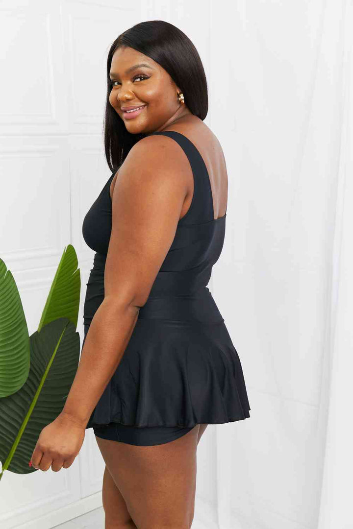Stilla | West Swim Full Size Clear Waters Swim Dress i Sort