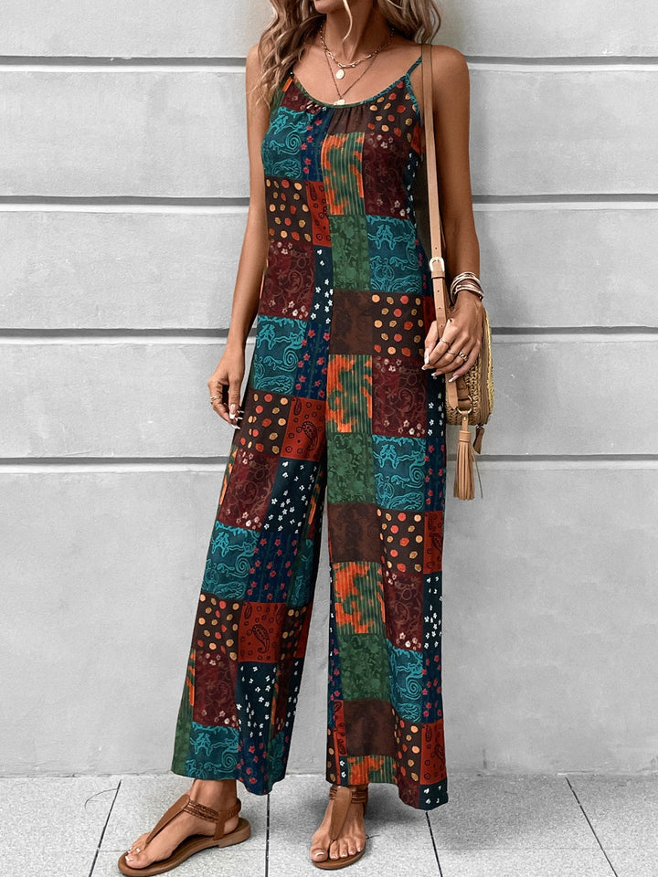 Stilla | Scoop Neck Spaghetti Strap Jumpsuit