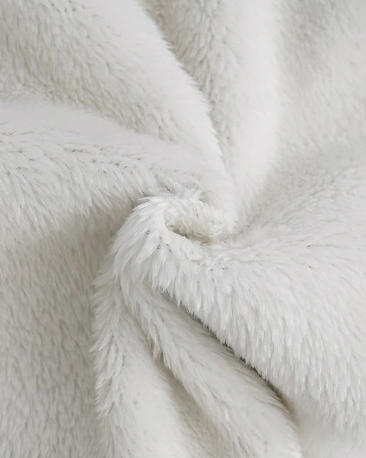 Stilla | I fleece med bogstavtryk