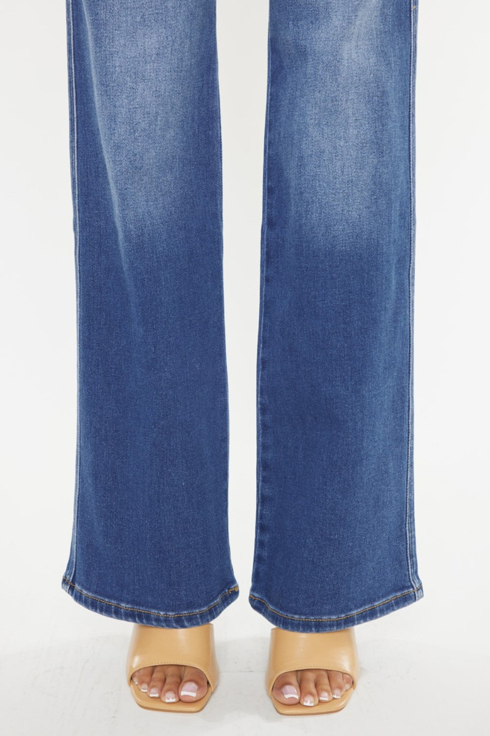 Stilla | Ultra High Waist Gradient Flare Jeans