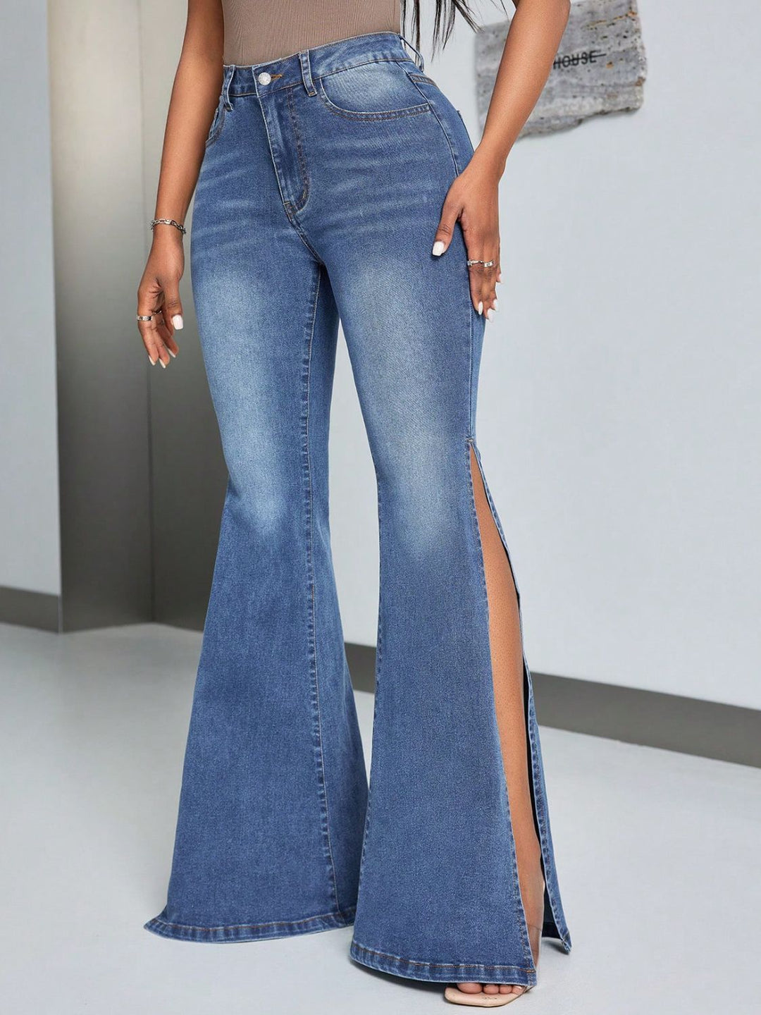 Stilla | Flare Jeans med Lommer