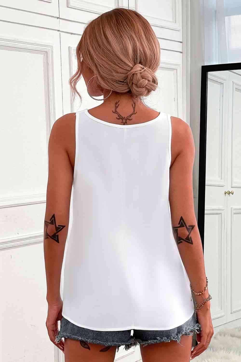 Stilla | Zip Scoop Neck Tank