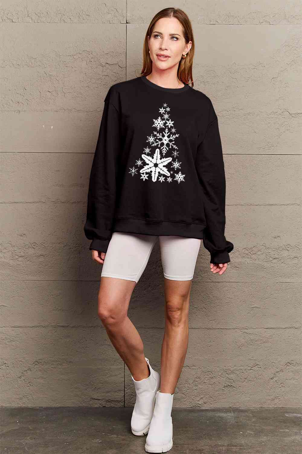 Stilla | Love Fuldt Størrelse Snefnug Juletræ Grafisk Sweatshirt