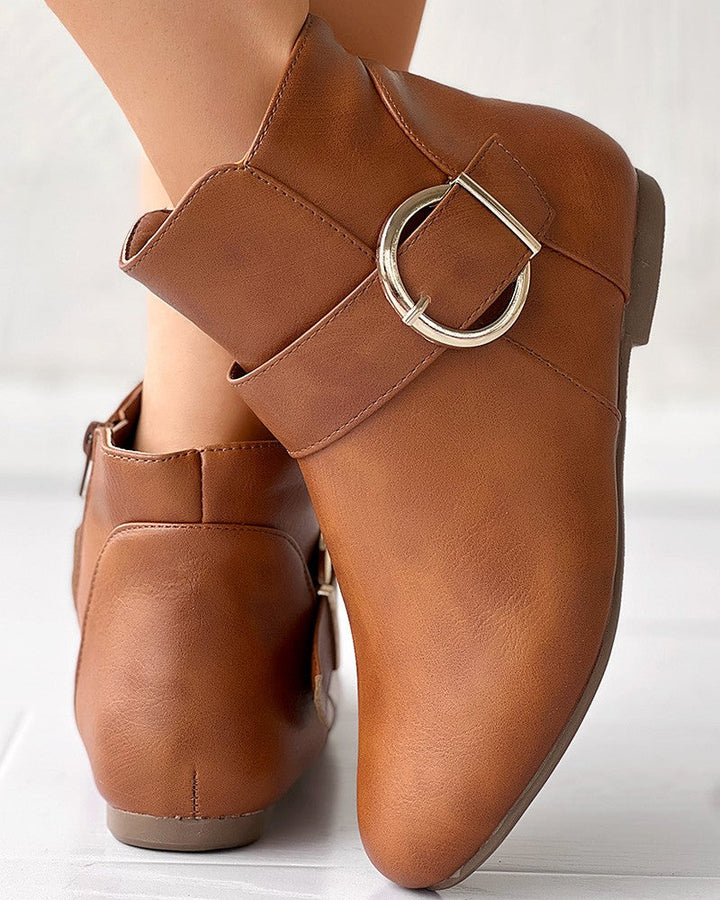 Stilla | Støvletter med spænder og mandelform