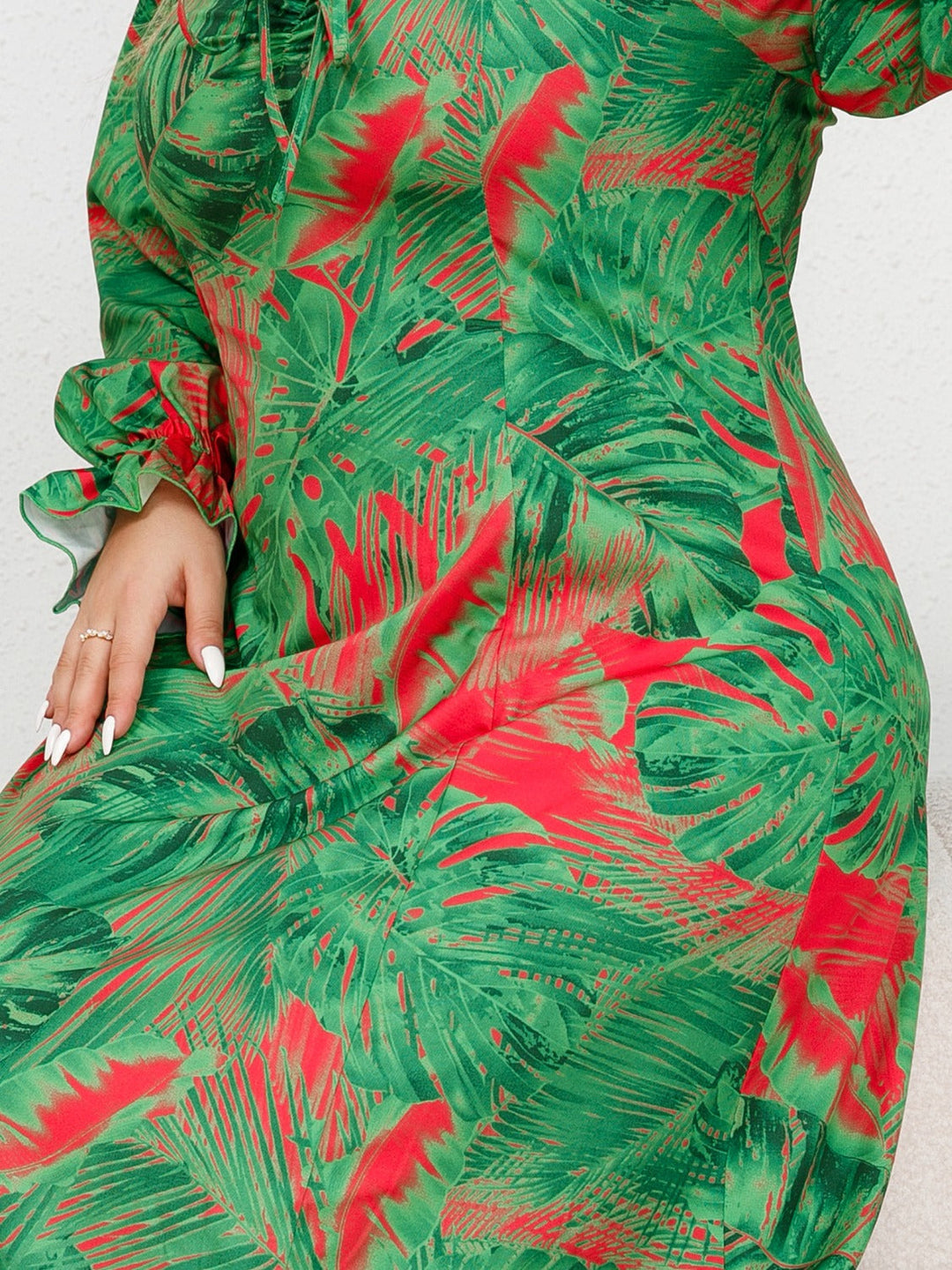 Stilla | Size Ruffled Square Neck Flounce Sleeve Dress