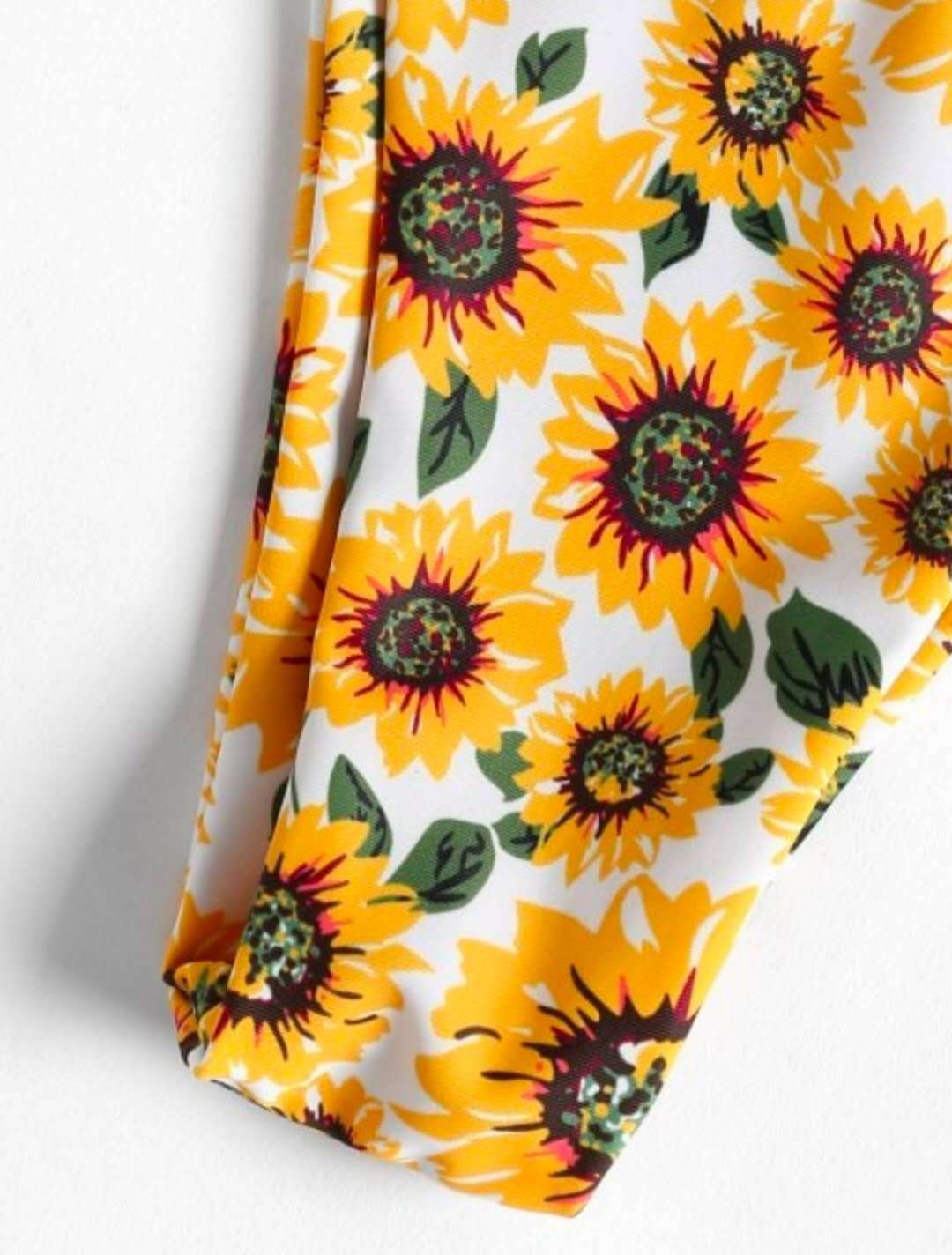 Dame hårbånd i legende blomsterdesign med knude-detalje Stilla