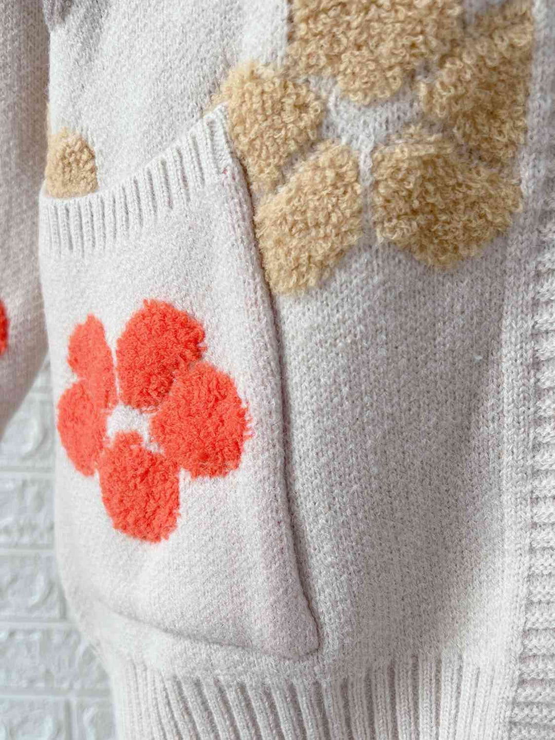 Stilla | V-hals Knapper Op Langærmet Cardigan