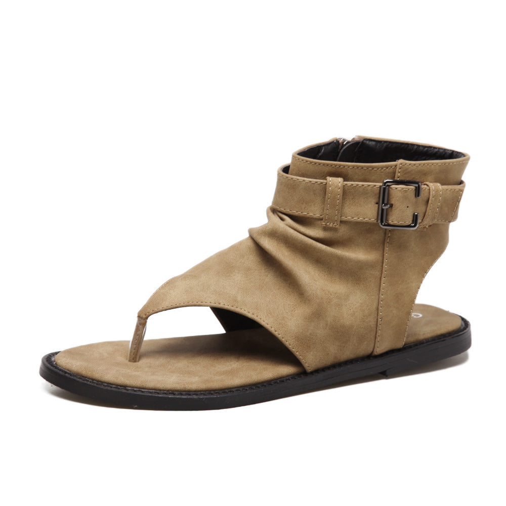Dame tåsteg-sandaler med moderne remdesign og elegant spænde-lukning Stilla