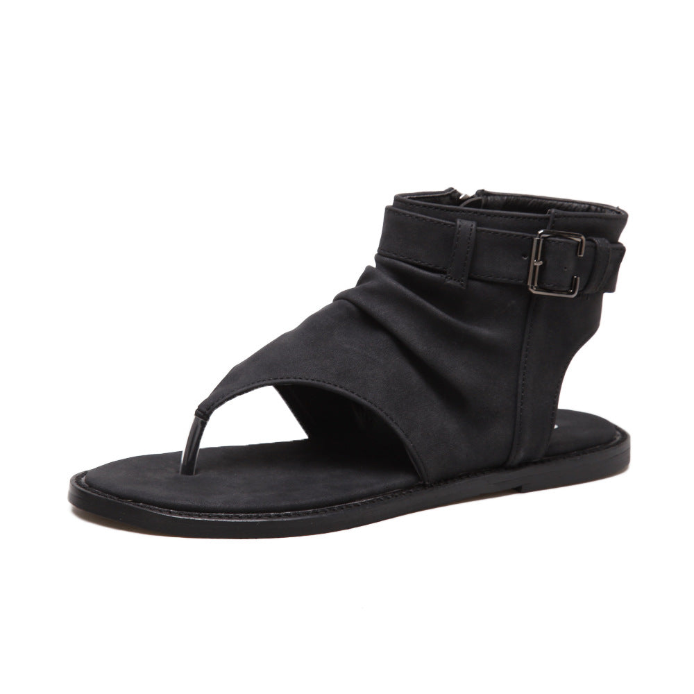Dame tåsteg-sandaler med moderne remdesign og elegant spænde-lukning Stilla