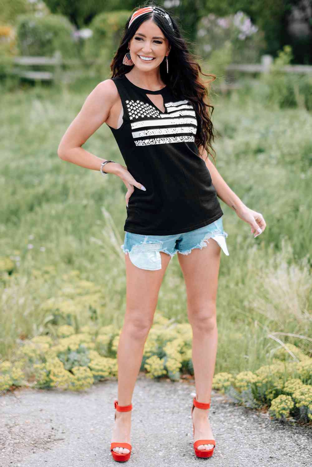 Stilla | Flag Graphic Cutout Rund Hals Tanktop