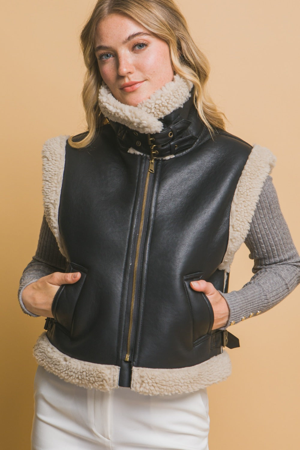 Stilla | Sherpa Vest Love Tree Med Lynlås og Lommer