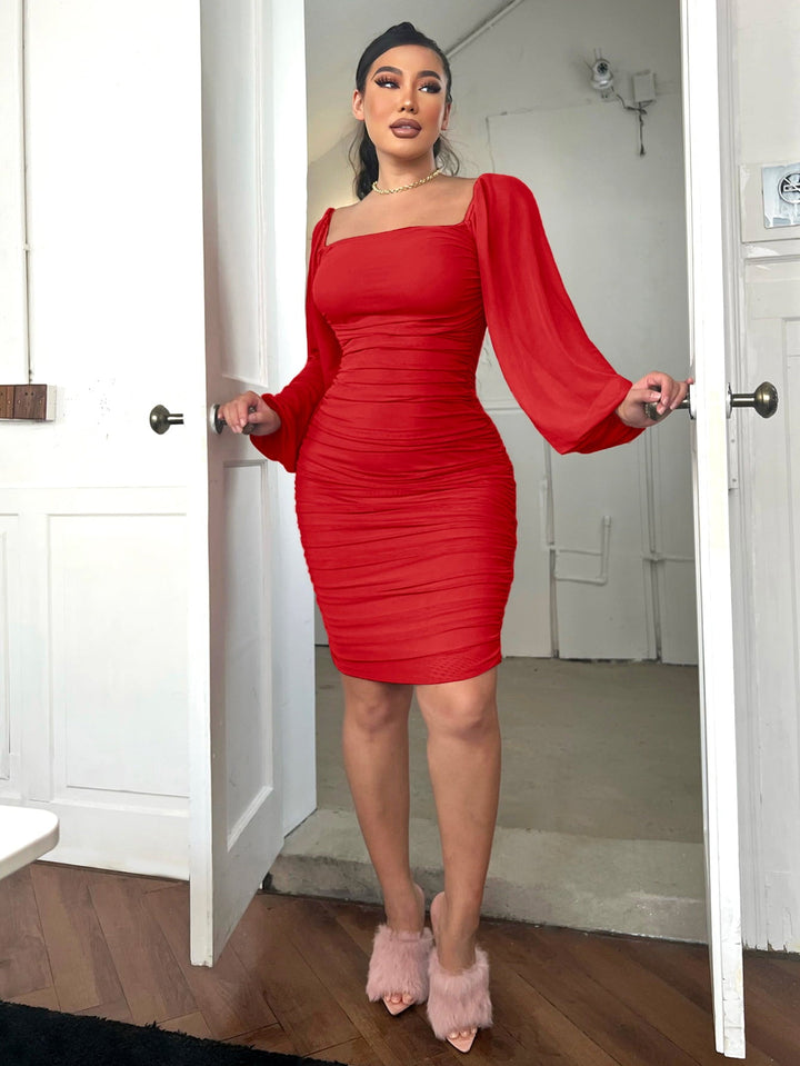 Stilla | Bag Rynket Bodycon Kjole