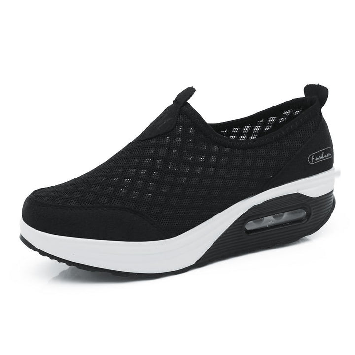 Dame nan komfortabel Slip-on kile sneakers med luftfjedret plateau og åndbart bikage mesh sko