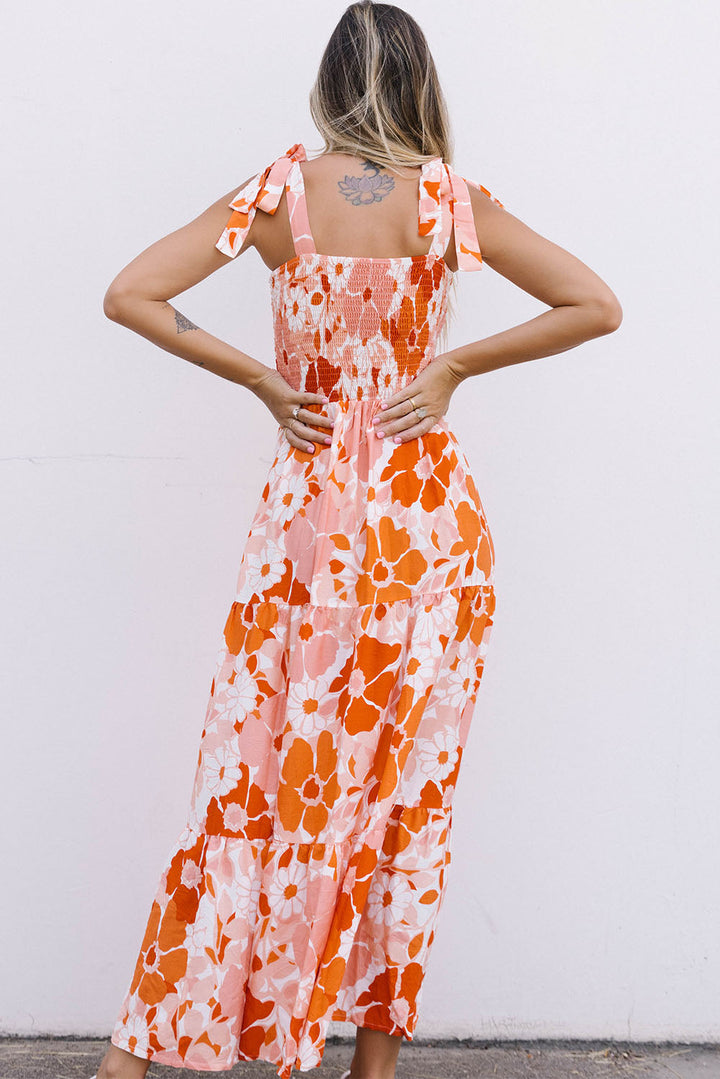 Stilla | Bind-skulder Smocked Maxi Kjole