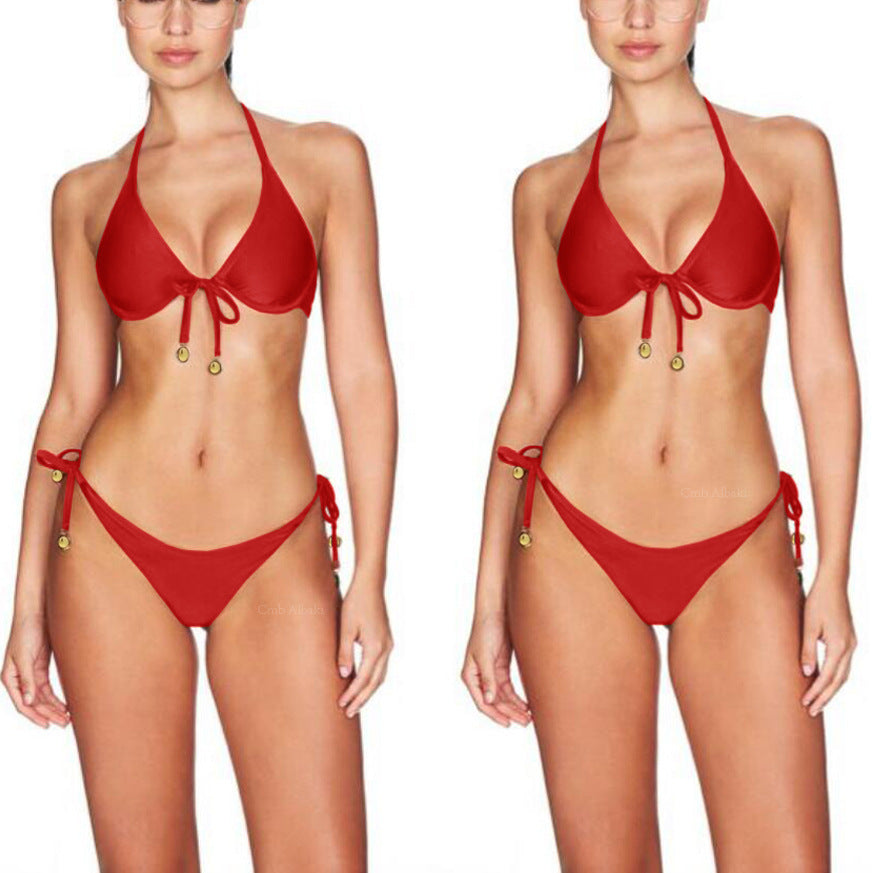 Dame Triangel-Bikini med justerbare snore og elegant smykkeaccent Stilla