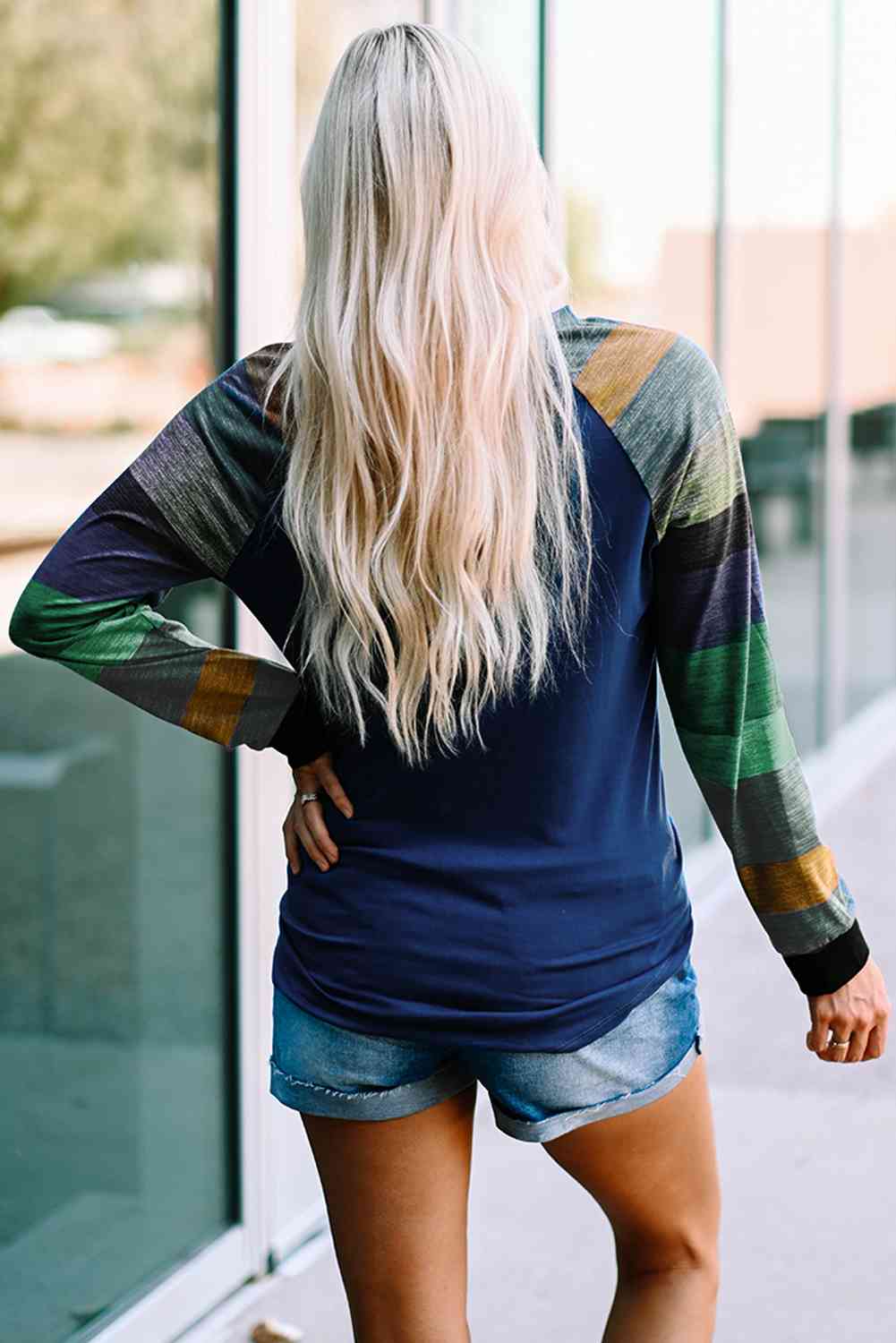 Stilla | Tag Farve Blok Kurvet Kant Langærmet T-shirt