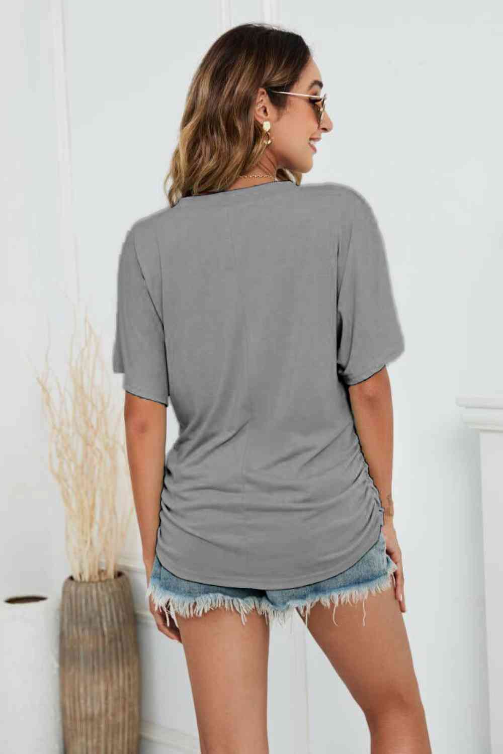 Stilla | Hals Side Rynket T-shirt