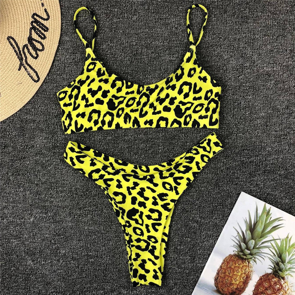Dame bikini med spændende leopardmønster og højt skåret trusse Stilla