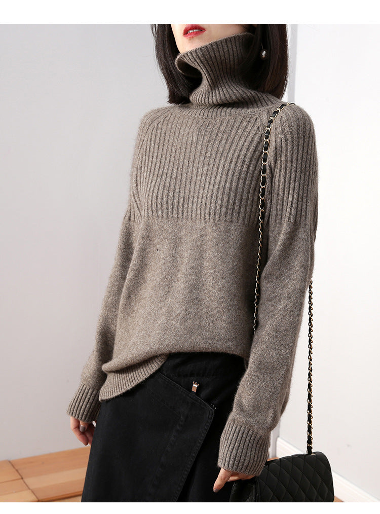 Kvinders strikkede sweater med høj krave og ribbet tekstur Stilla