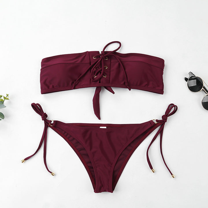 Dame Bandeau-bikini med justerbare stropper og gulddetaljer Stilla