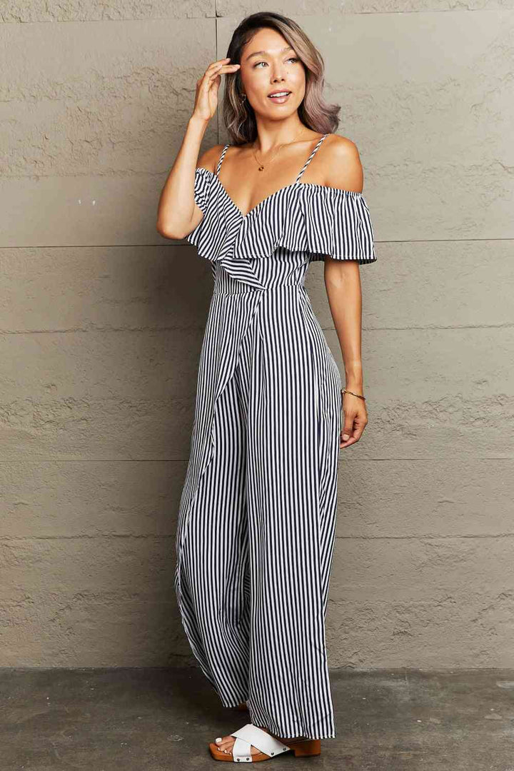 Stilla | Spaghetti Rem Kold-skulder Jumpsuit