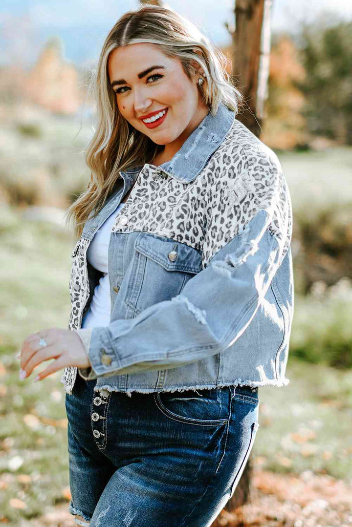 Stilla | Størrelse Leopard Raw Hem Distressed Spliced Denim Jakke