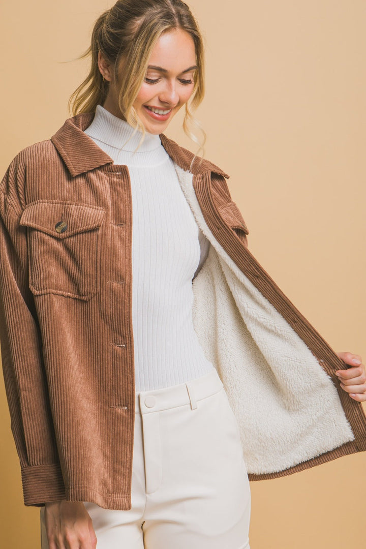 Stilla | Vest i Stribet Samt Love Tree med Knapper og Sherpa Foring