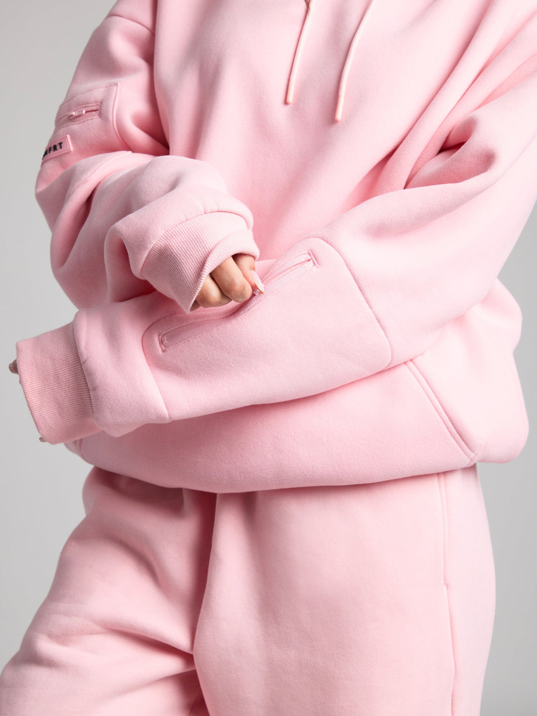 Stilla | Cozy Travel Hoodie med Flytilstand Grafisk