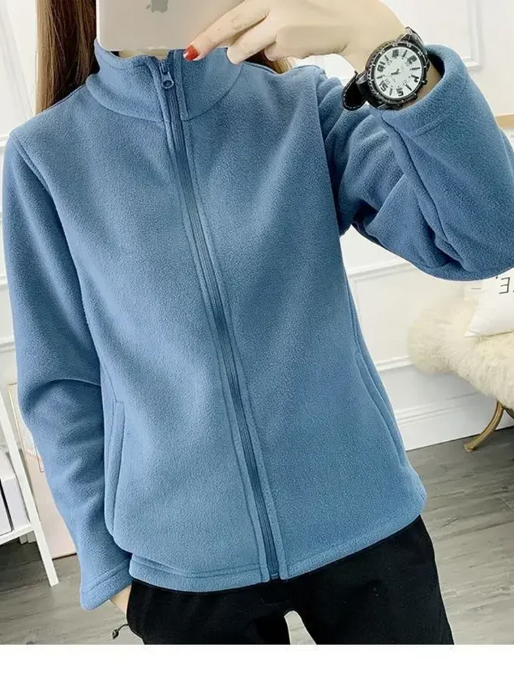 Stilla | Elegant og figursyet tøj