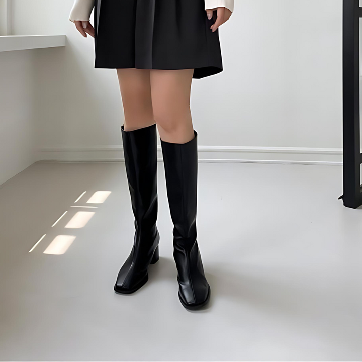 Stilla | Elegante Læderstøvler Op Til Knæene