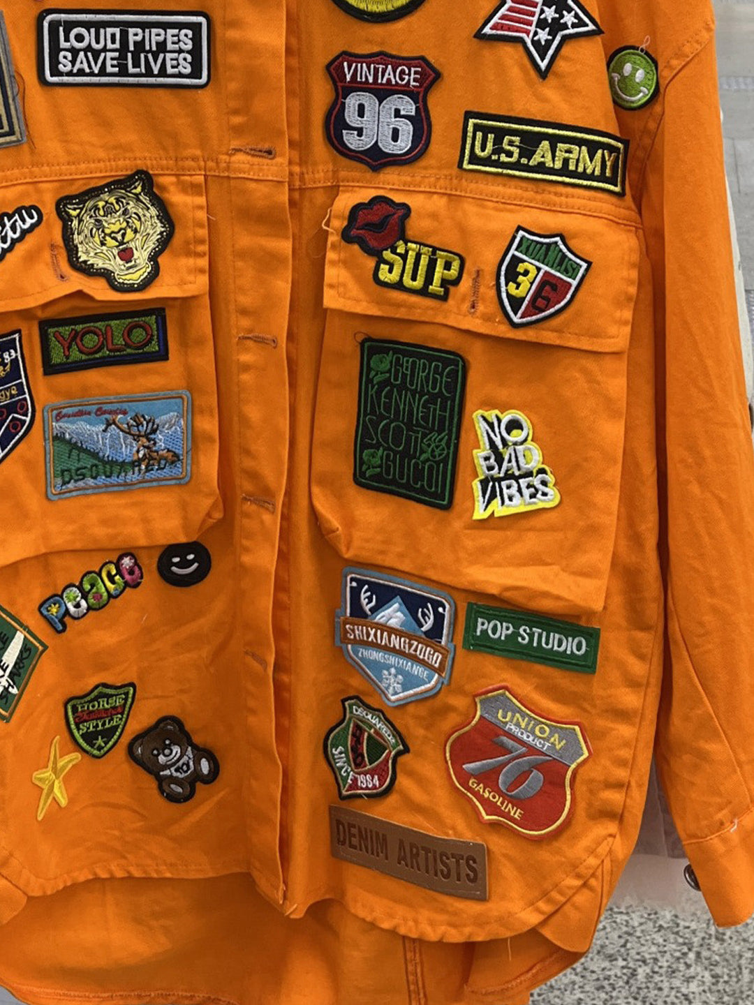 Stilla | Patch Knap-op Langærmet Denim Jakke