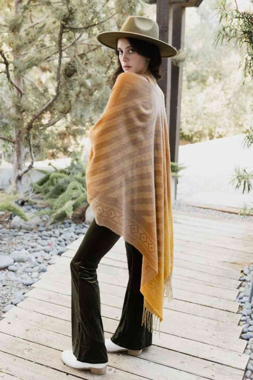 Stilla | Desert Ambiance Farveblanding Frynses trim Poncho