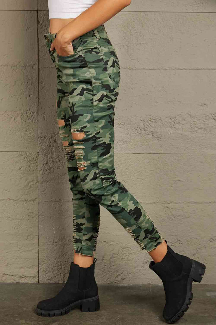 Stilla | Distressed Camouflage Jeans