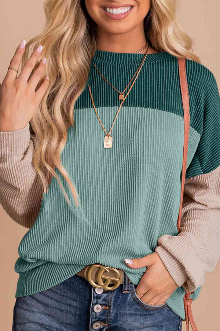 Stilla | Block Droppet Skulder T-shirt