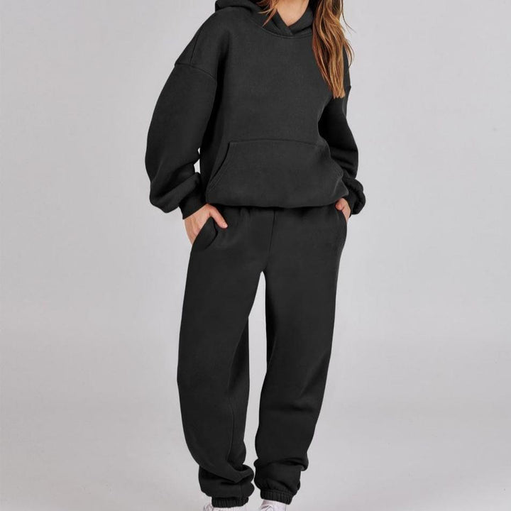 Stilla | Dame Hoodie og Livligt Efterårs Sweatpants Sæt