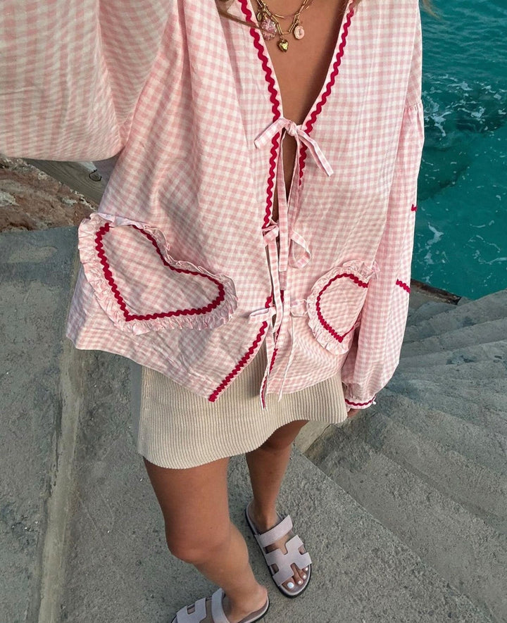 Stilla | Hjerteformet vest til et sødt look