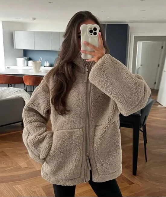Stilla | Stilfuld Relaxed Fleecejakke til kvinder Behagelig og Komfortabel