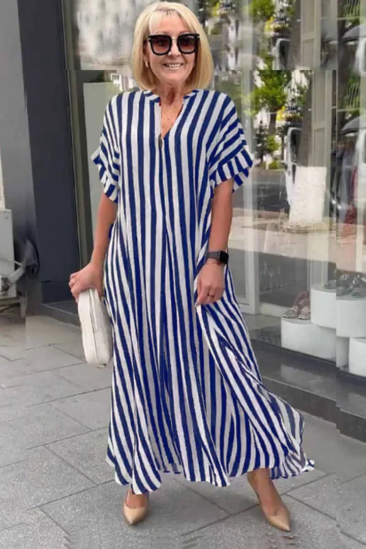 Stilla | Boho Kjole Med Korte Ærmer Og Stribet Split Vest