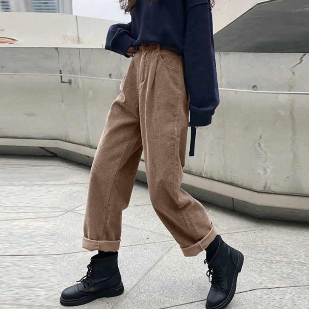 Stilla | Casual ribbed corduroy pants