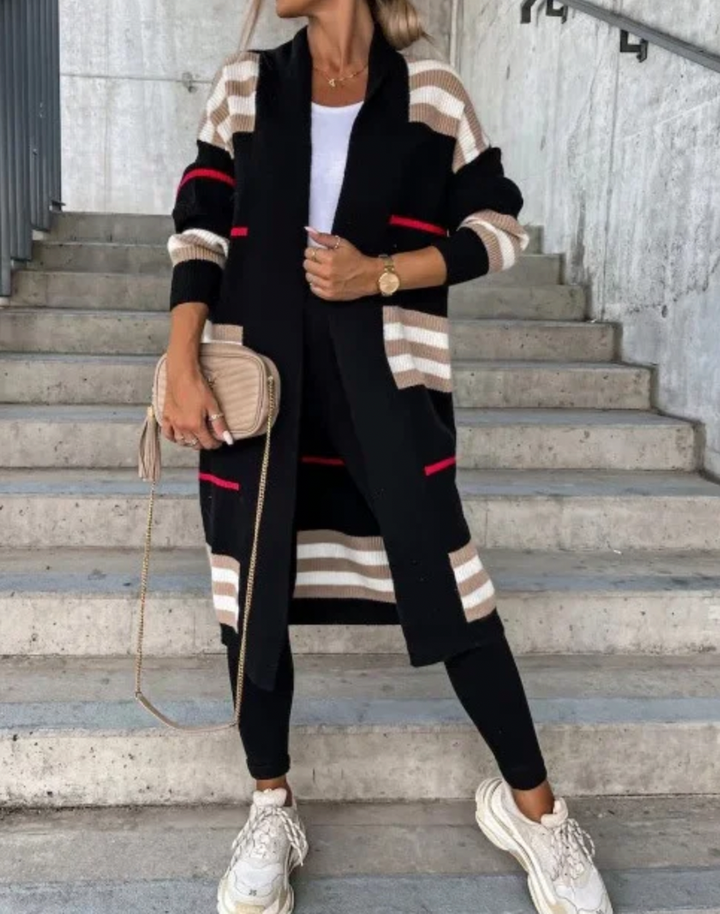 Stilla | Strikjakke med elegant og afslappet look